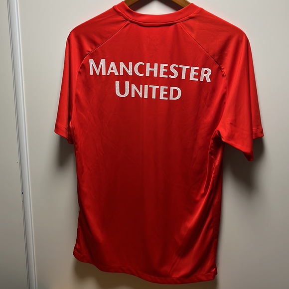 Nike Manchester United soccer jersey size medium - Picture 3 of 9